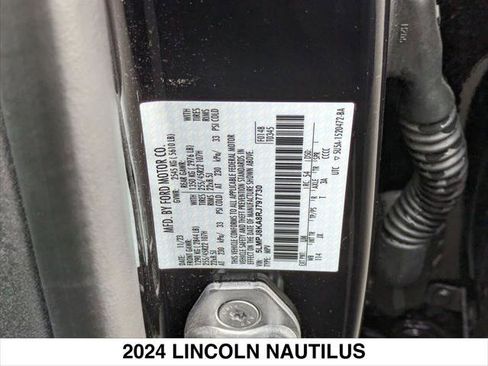 Used 2024 Lincoln Nautilus Reserve w/ Jet Appearance Package (87T) image 31
