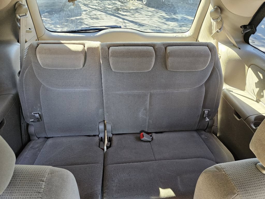 Used 2005 Toyota Sienna CE FWD image 16