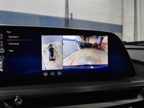 Certified 2024 Cadillac Lyriq Sport RWD image 18