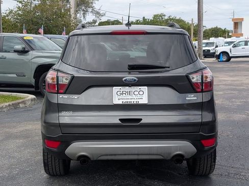 Used 2018 Ford Escape SE image 6