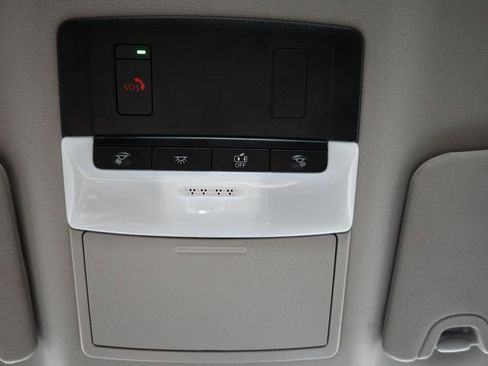 Used 2025 Nissan Altima 2.5 SV FWD image 16