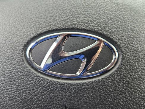 Certified 2023 Hyundai Santa Fe SEL AWD/4WD image 30