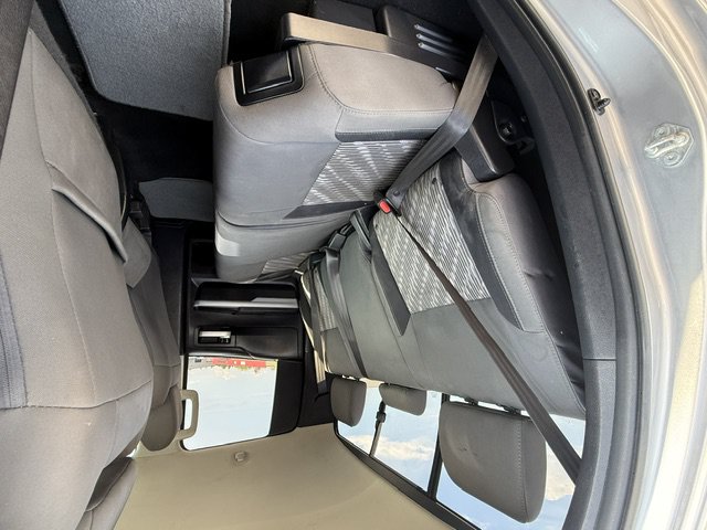 Used 2018 Toyota Tundra SR5 AWD/4WD image 12