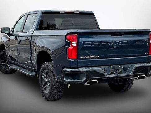 Used 2022 Chevrolet Silverado 1500 LT Trail Boss w/ Bed Protection Package AWD/4WD image 9