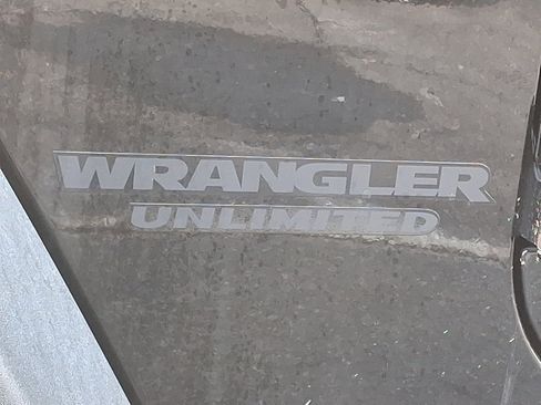 Used 2016 Jeep Wrangler Unlimited Sport image 28