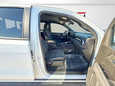 Used 2024 Chevrolet Colorado Z71 w/ Advanced Trailering Package image 27