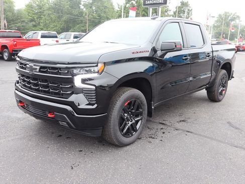 New 2026 Chevrolet Silverado 1500 RST w/ Redline Edition AWD/4WD image 23