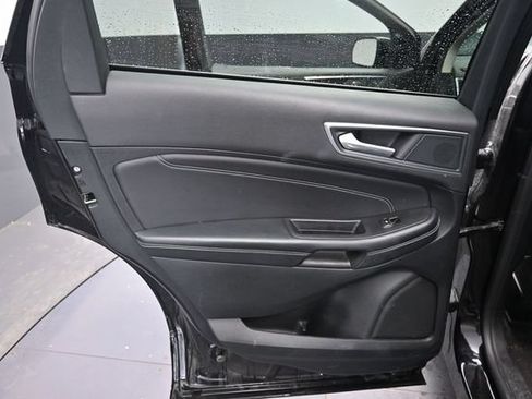 Used 2024 Ford Edge Titanium AWD/4WD image 34