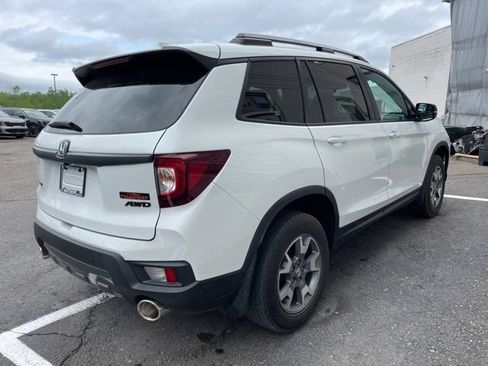 Used 2022 Honda Passport TrailSport image 5