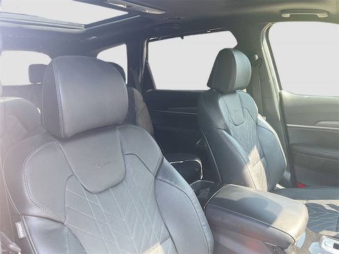 Used 2024 Kia Telluride SX X-Pro image 30