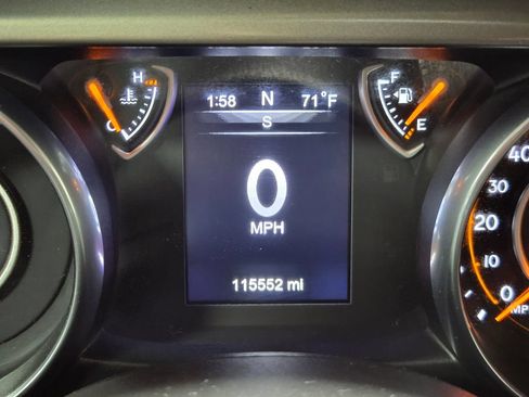 Used 2019 Jeep Wrangler Sport AWD/4WD image 19