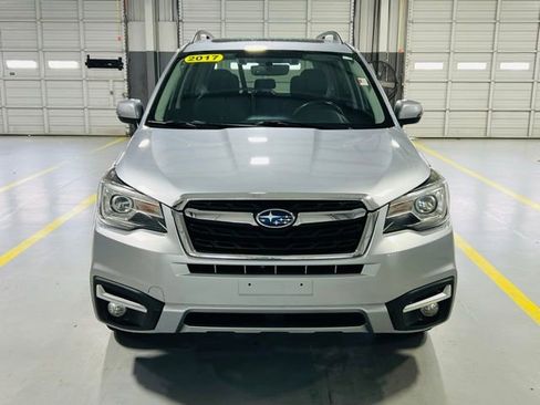 Used 2017 Subaru Forester 2.5i Touring AWD/4WD image 13