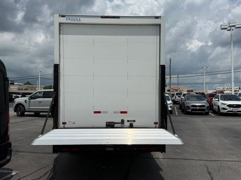 New 2024 Ford E-450 and Econoline 450 Super Duty w/ Power Windows & Locks Group image 36