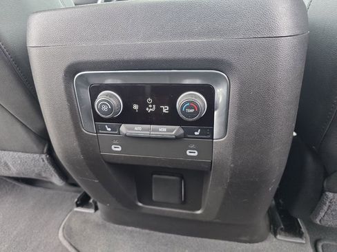 Used 2021 Chevrolet Tahoe RST w/ Luxury Package image 18