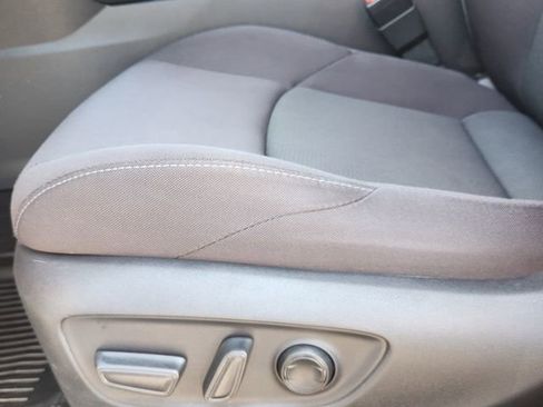 Certified 2024 Toyota Venza LE AWD/4WD image 22