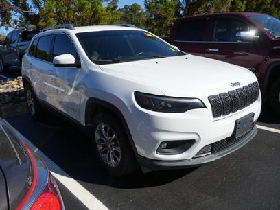 Used 2019 Jeep Cherokee Latitude Plus w/ Cold Weather Group