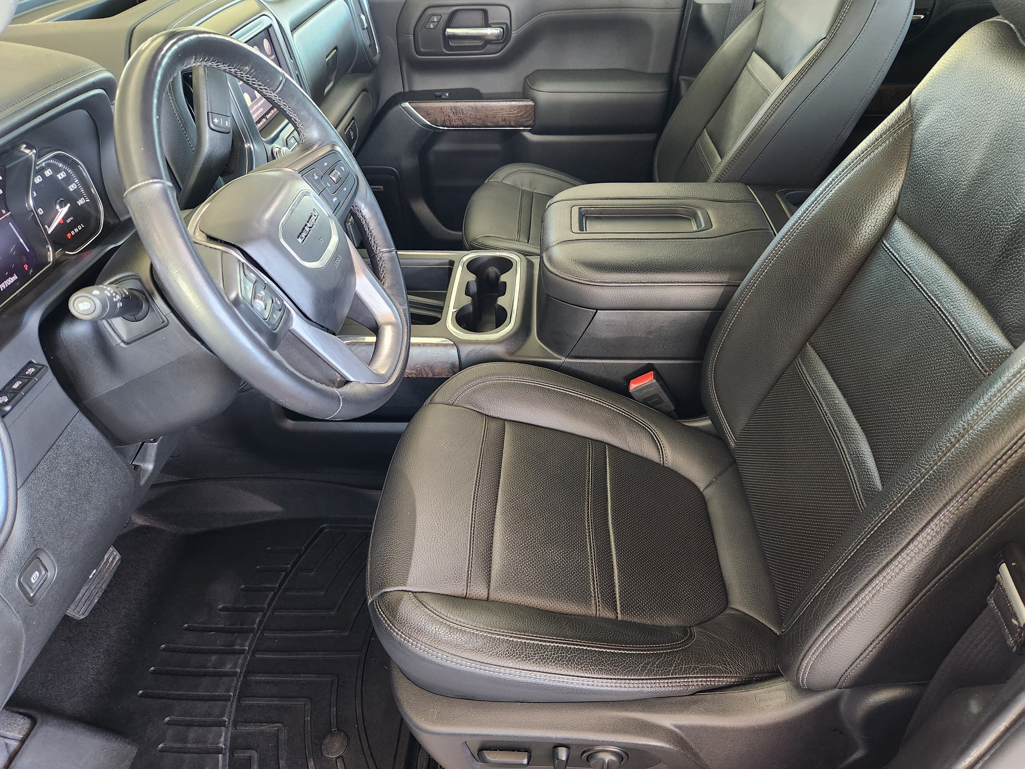 Used 2019 GMC Sierra 1500 Denali w/ Denali Ultimate Package AWD/4WD image 16