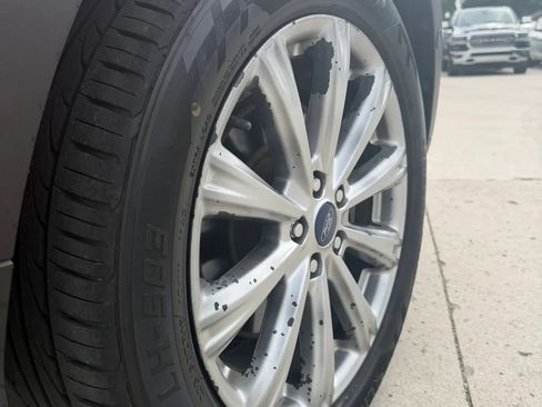 Used 2018 Ford Escape Titanium AWD/4WD image 9