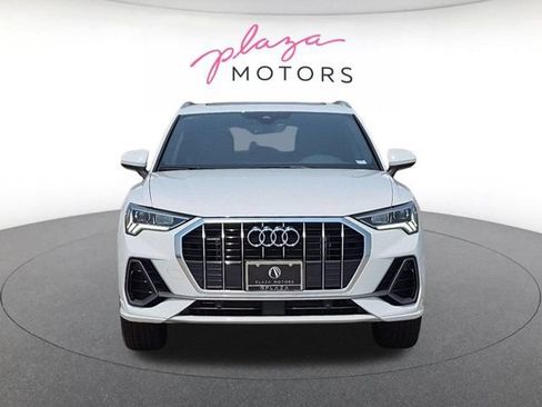 Certified 2025 Audi Q3 2.0T Premium w/ Convenience Package AWD/4WD image 2