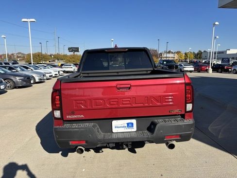 Certified 2025 Honda Ridgeline TrailSport image 6