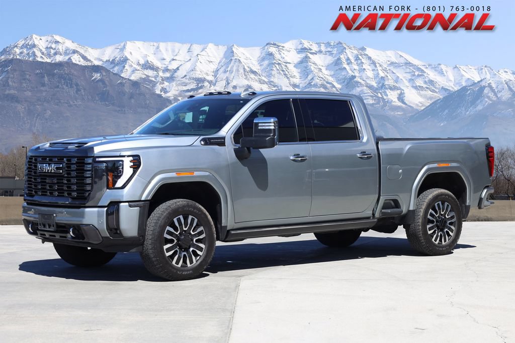 Used 2024 GMC Sierra 2500 Denali Ultimate w/ Max Trailering Package AWD/4WD image 1