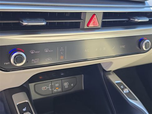 New 2026 Kia Sorento S image 26