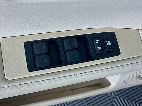 Used 2013 Lexus ES 350 w/ Luxury Pkg FWD image 15