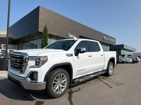 Used 2022 GMC Sierra 1500 SLT AWD/4WD image 1