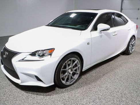 Used 2016 Lexus IS 300 AWD w/ F Sport Package image 31
