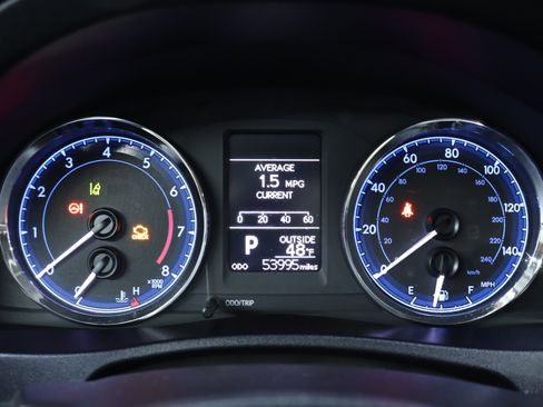 Used 2019 Toyota Corolla LE image 11