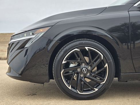 New 2026 Nissan Sentra SR image 10