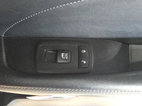 Used 2017 Dodge Challenger SXT Plus RWD image 10