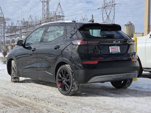 Used 2023 Chevrolet Bolt EUV LT w/ Redline Edition image 12