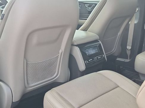 Used 2022 Lincoln Aviator Reserve w/ Equipment Group 201A AWD/4WD image 35