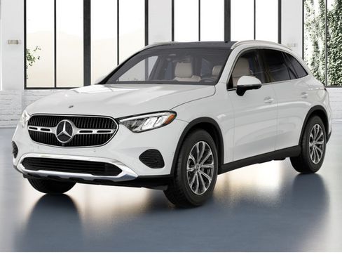 Used 2026 Mercedes-Benz GLC 300 4MATIC image 1