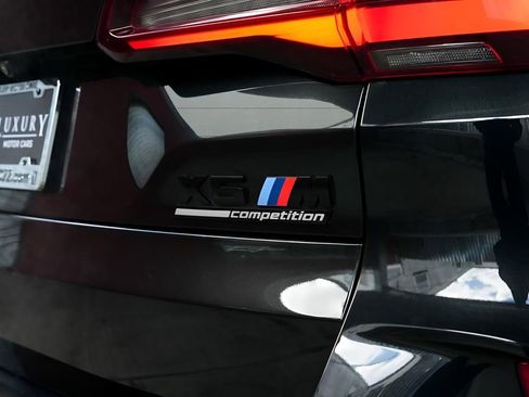 Used 2022 BMW X5 M w/ Competition Package 2 AWD/4WD image 22