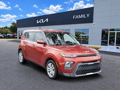 Certified 2022 Kia Soul LX
