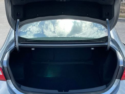 Used 2024 Chevrolet Malibu LT image 25