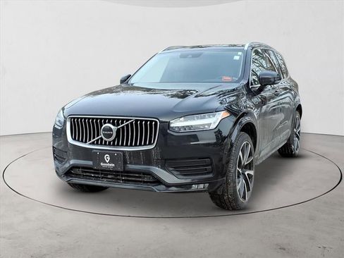 Used 2020 Volvo XC90 T6 Momentum w/ Protection Package Premier image 1