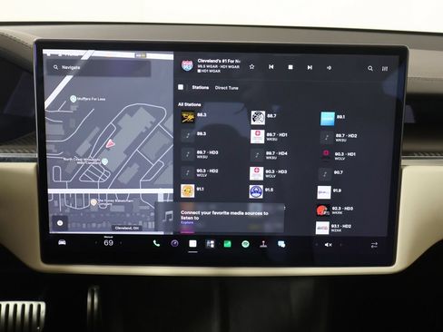Used 2021 Tesla Model S Plaid AWD/4WD image 42