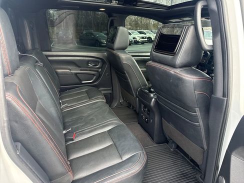 Used 2021 Nissan Titan PRO-4X w/ Pro-4x Convenience Package image 29