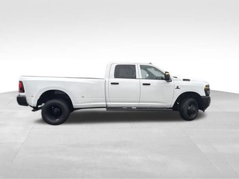 New 2026 RAM 3500 Tradesman image 8