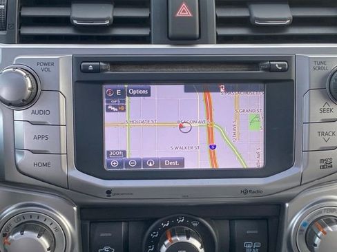 Used 2014 Toyota 4Runner SR5 Premium image 14