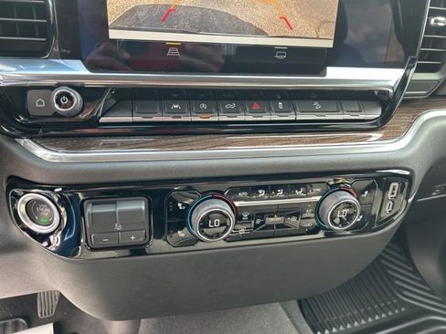 New 2025 Chevrolet Silverado 1500 LT w/ Z71 Off-Road Package image 23