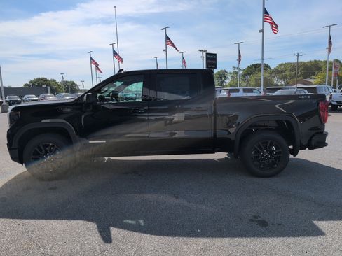 New 2026 GMC Sierra 1500 Elevation image 5