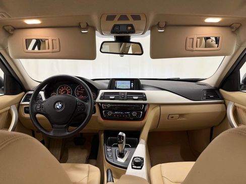 Used 2016 BMW 320i Sedan image 27