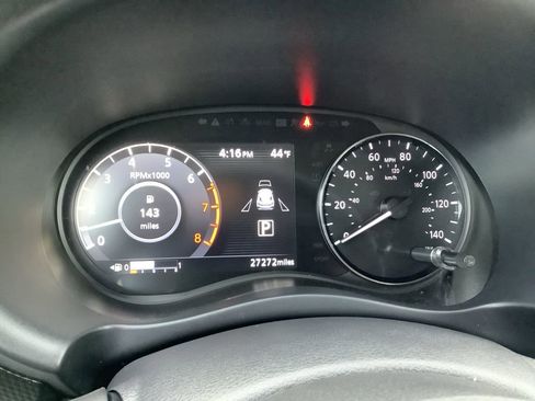 Used 2023 Nissan Kicks SV image 29