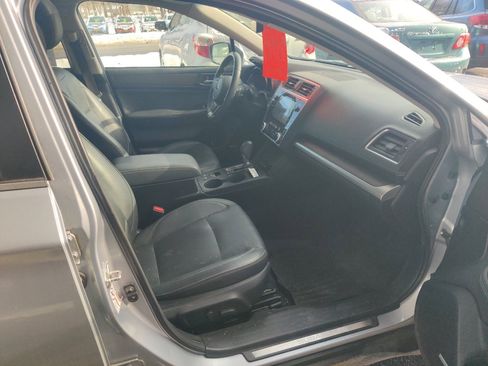Used 2019 Subaru Outback 2.5i Limited image 18