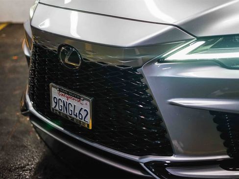 Used 2023 Lexus RX 500h F Sport image 8