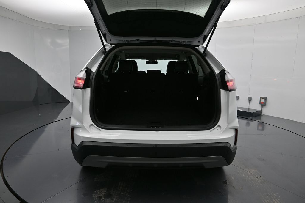 Used 2024 Ford Edge SEL AWD/4WD image 24